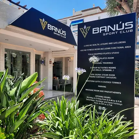 Beachside Luxury In Puerto Banus - Club Playas Del Duque * ماربيا