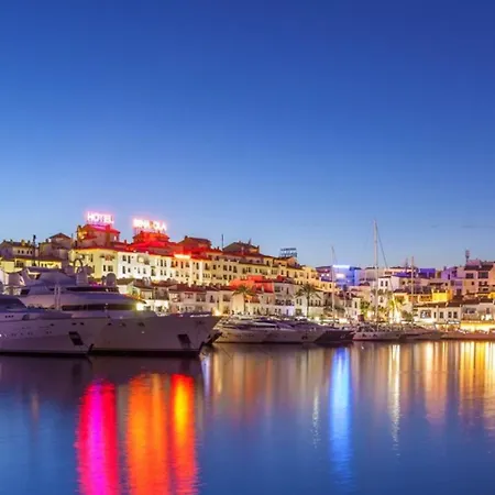 Beachside Luxury In Puerto Banus - Club Playas Del Duque Marbella